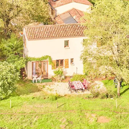 Дом отдыха Maison La Plaine, En Perigord